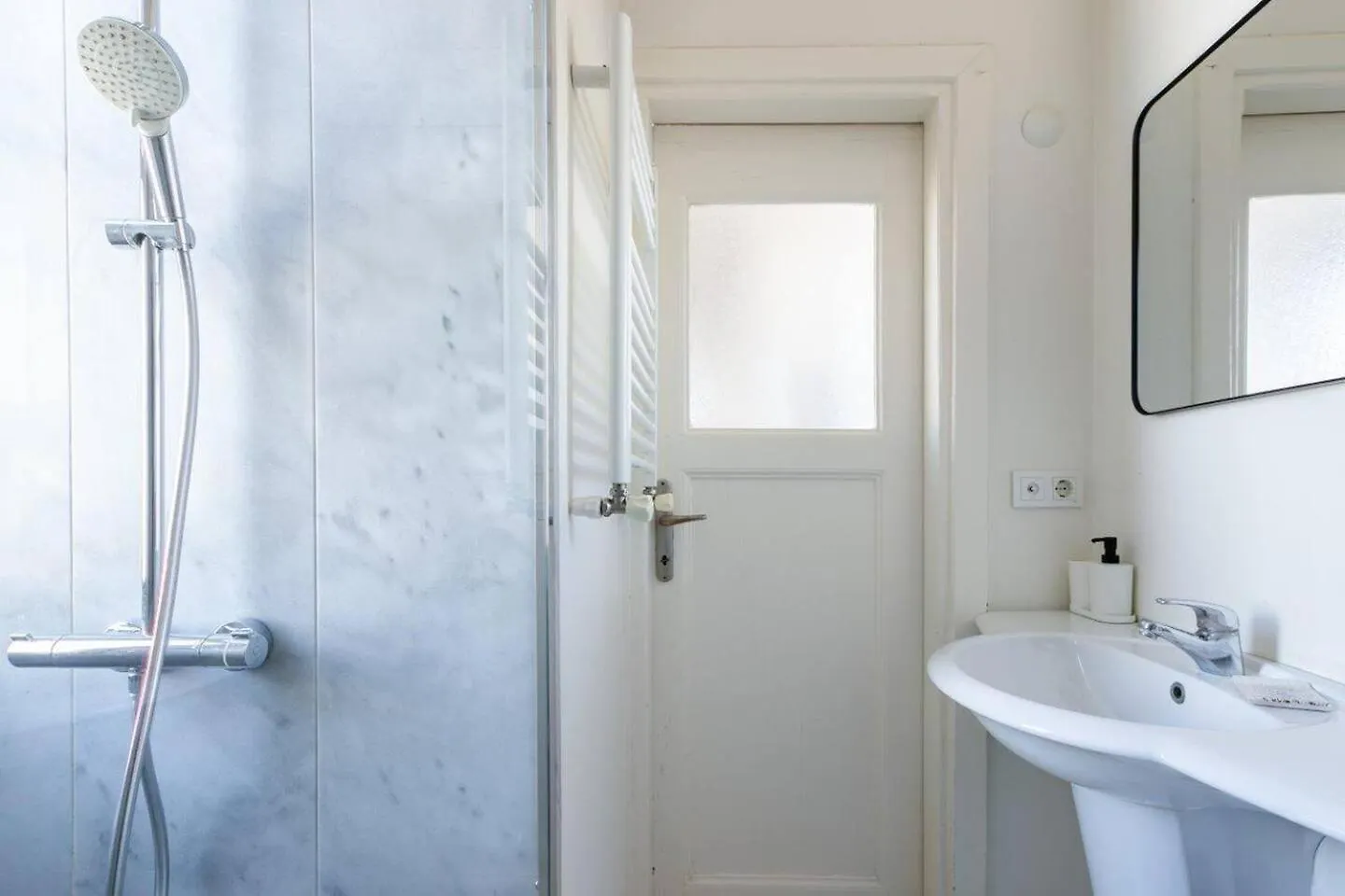 Bright Charming 1-Bed Home-Heart Of Taksim! #365 Istanbul 0*,